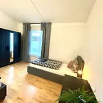 Geraeumiges In Apartmán