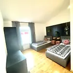 Geraeumiges In Apartmán