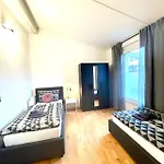 Geraeumiges In Apartmán