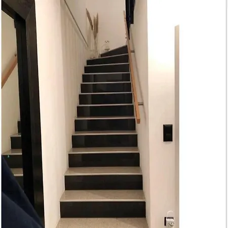 Apartment Geraeumiges In