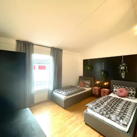 Geraeumiges In Apartment *