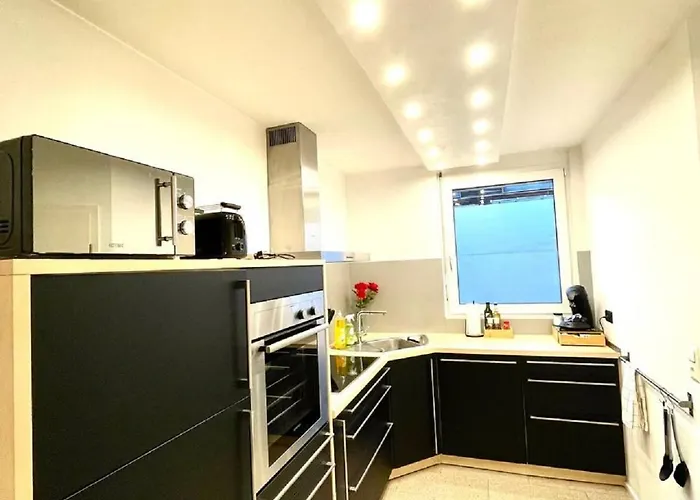 Geraeumiges In Apartamento Coblença