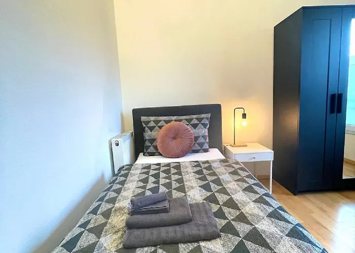 Geraeumiges In Apartamento Coblença